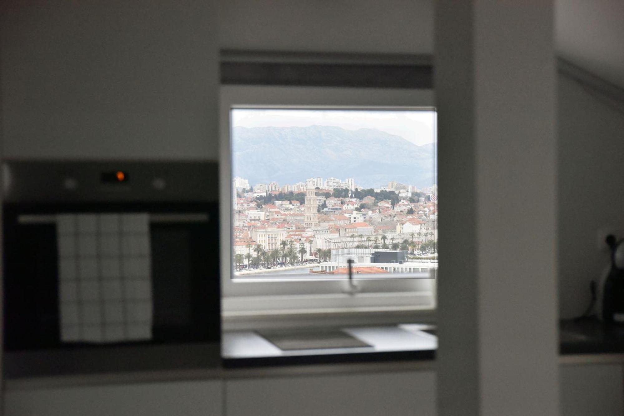 Marasovica Apartments Split Bagian luar foto